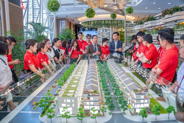 Stareal viết tiếp hành trình yêu thương trong dịp Tết thiếu nhi- Ảnh 4.